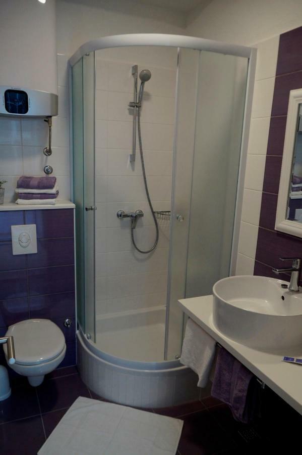 Frapedo Sport Makarska Apartment Bagian luar foto