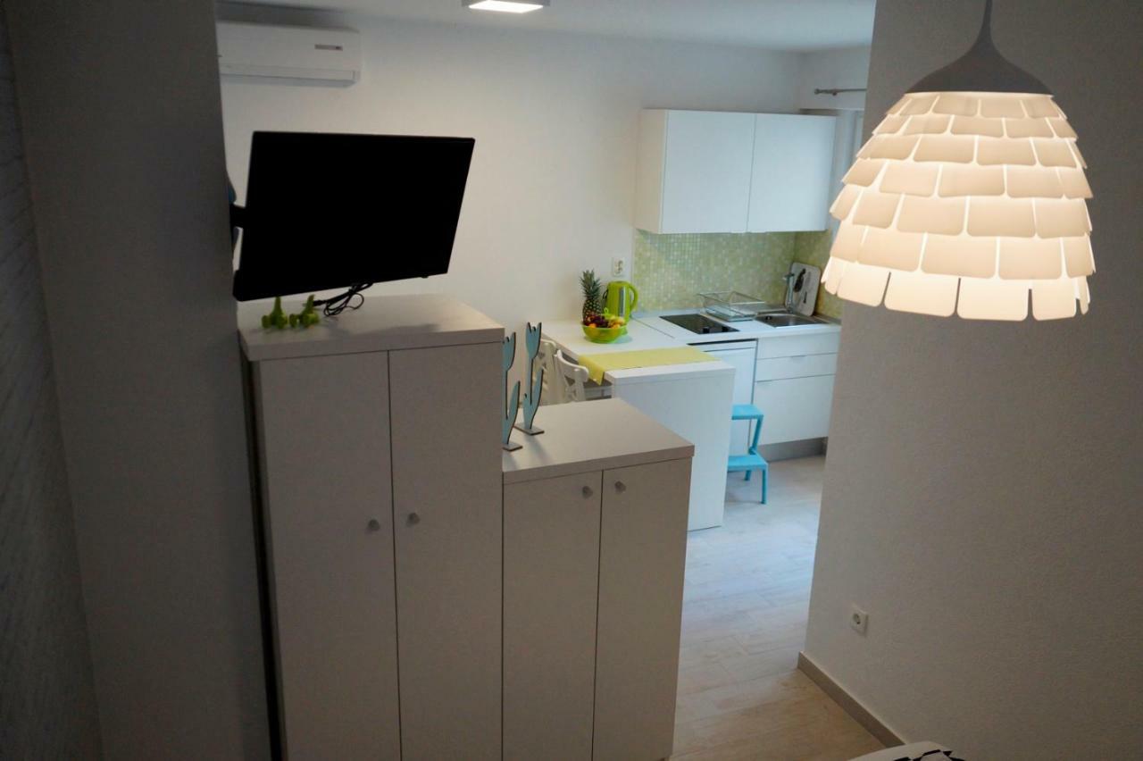 Frapedo Sport Makarska Apartment Bagian luar foto