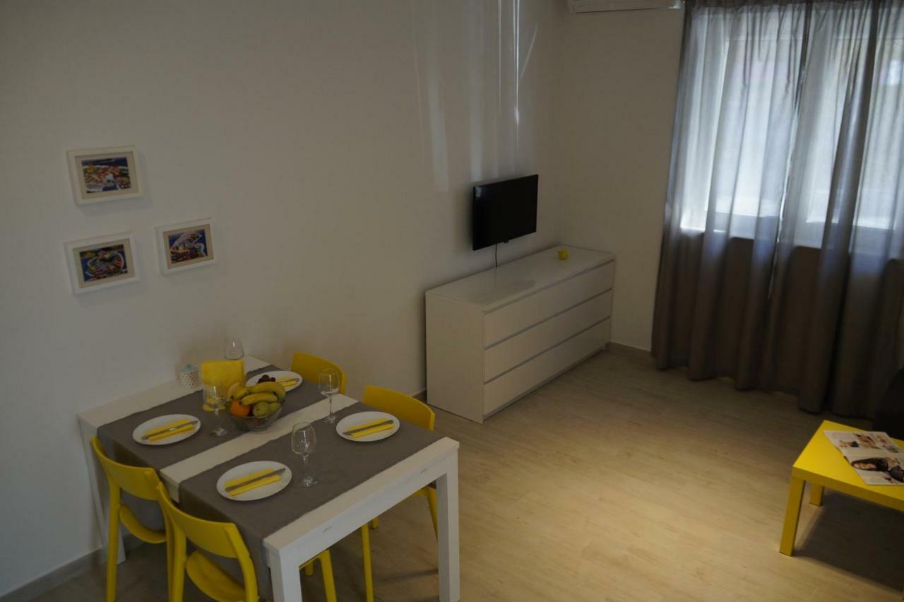 Frapedo Sport Makarska Apartment Bagian luar foto