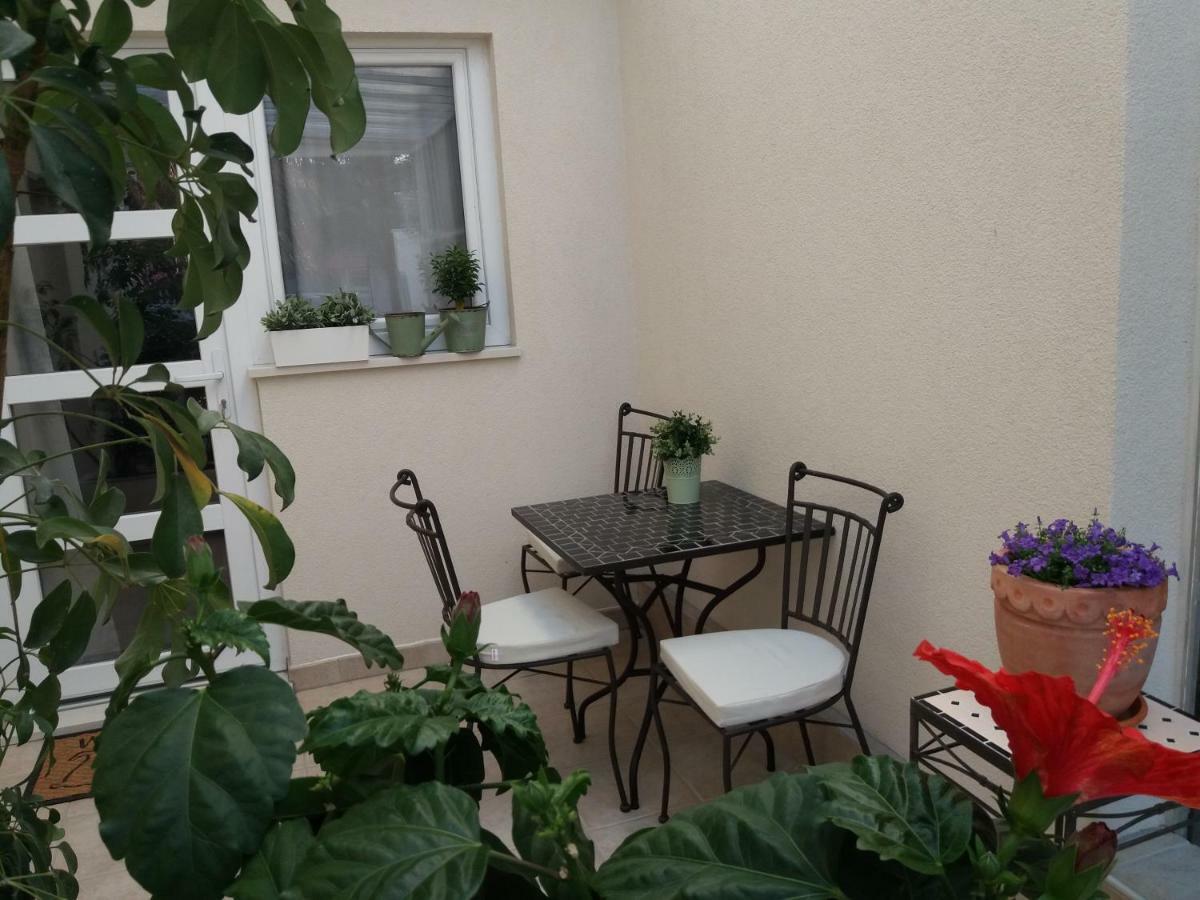 Frapedo Sport Makarska Apartment Bagian luar foto