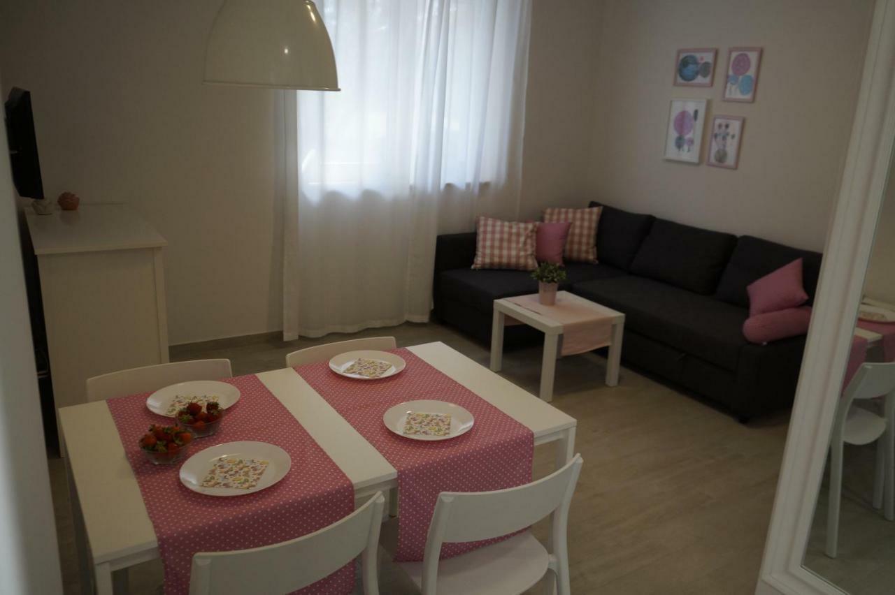 Frapedo Sport Makarska Apartment Bagian luar foto