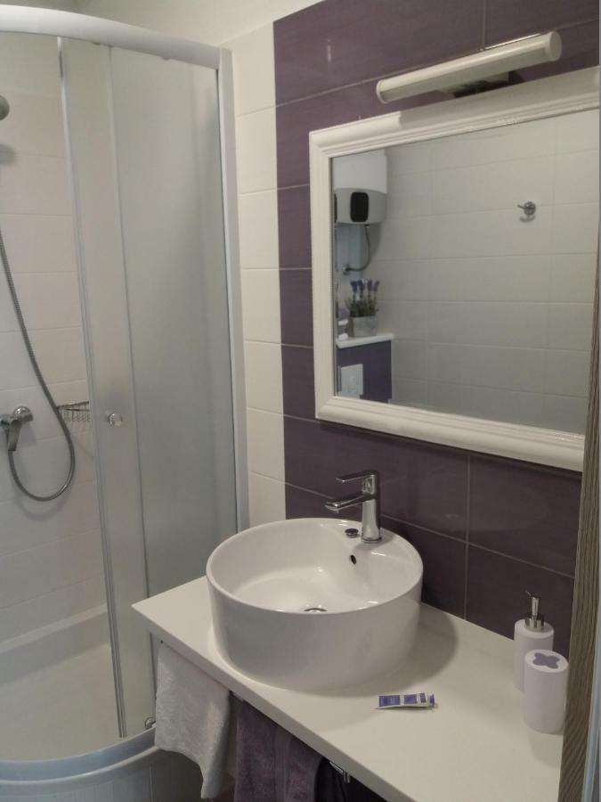 Frapedo Sport Makarska Apartment Bagian luar foto