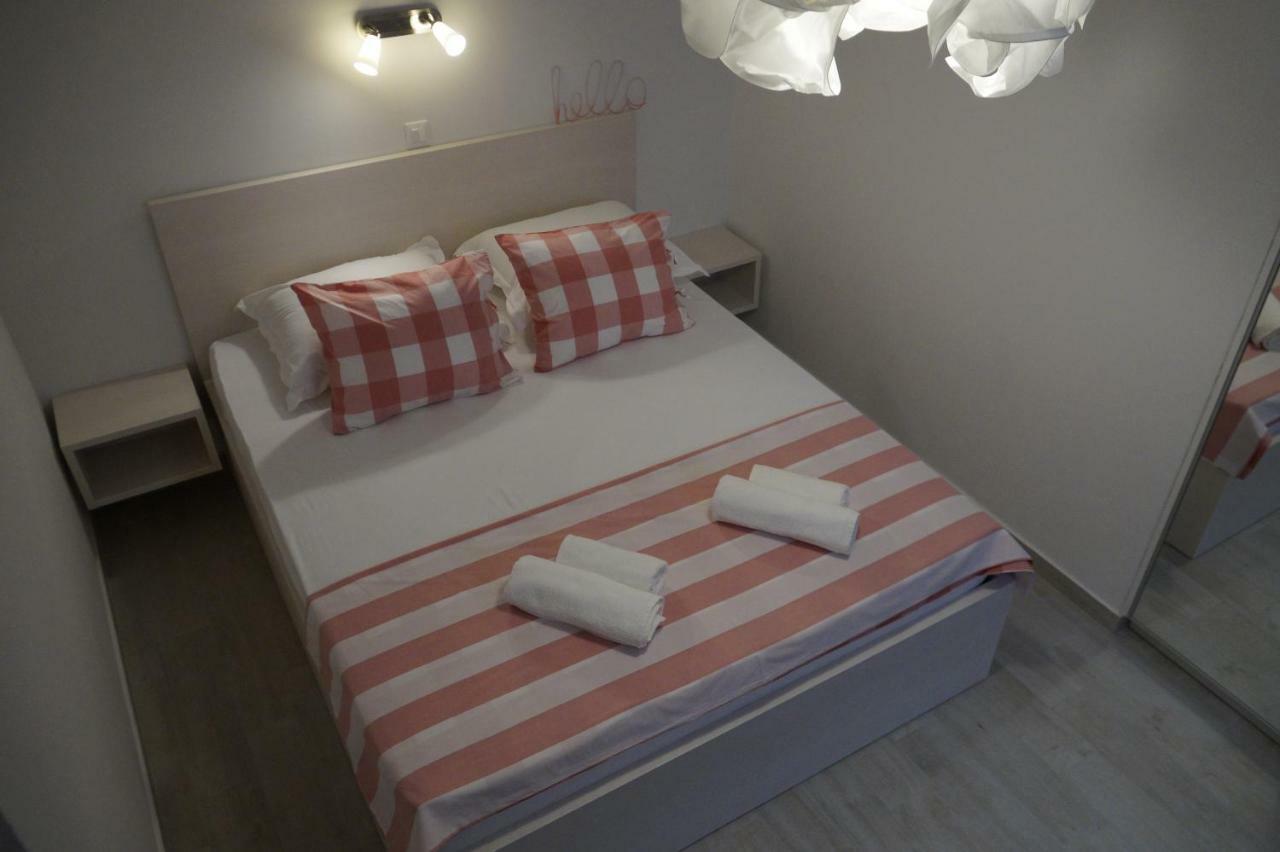 Frapedo Sport Makarska Apartment Bagian luar foto