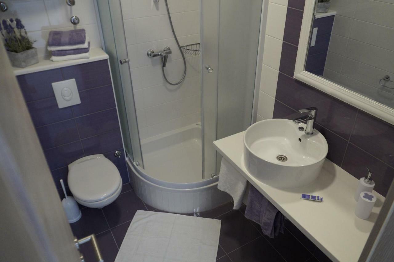 Frapedo Sport Makarska Apartment Bagian luar foto
