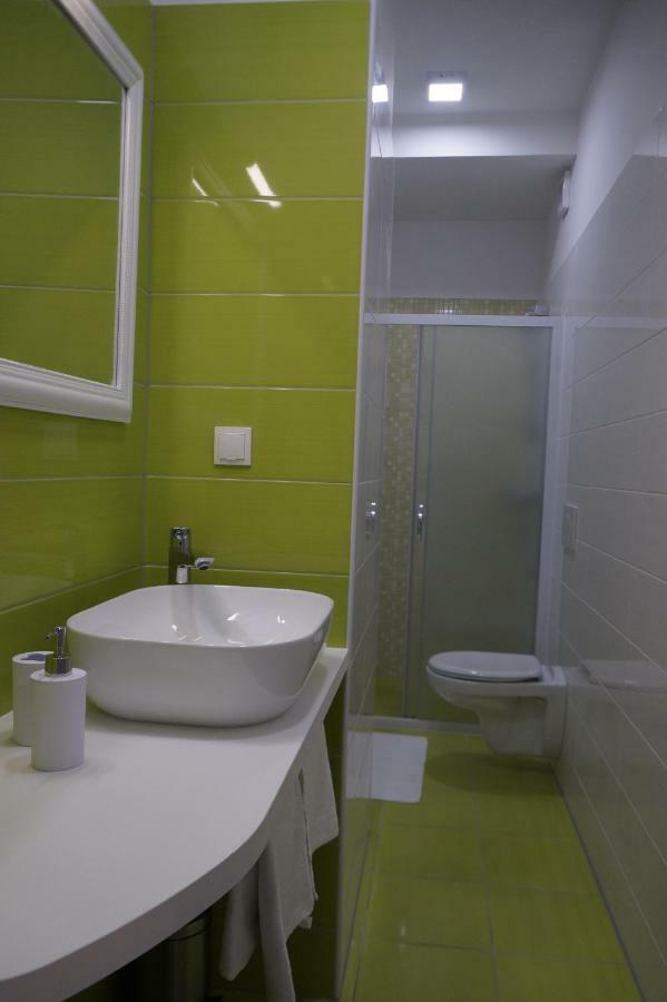 Frapedo Sport Makarska Apartment Bagian luar foto